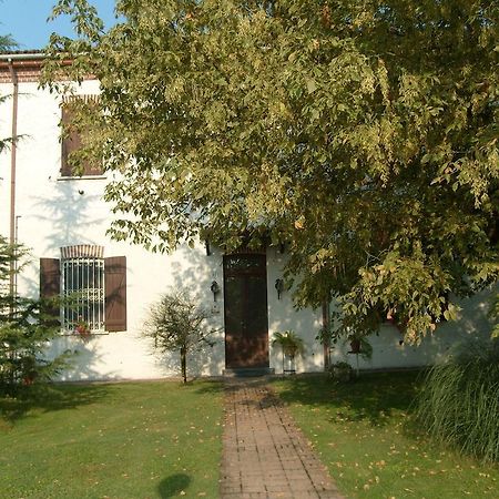 B&B Casa Manuelli Alessandria Bagian luar foto