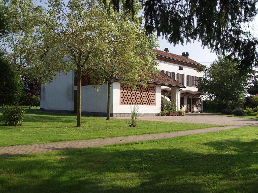 B&B Casa Manuelli Alessandria Bagian luar foto